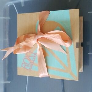 Roxy Quiksilver Jewelry Box with Ribbon